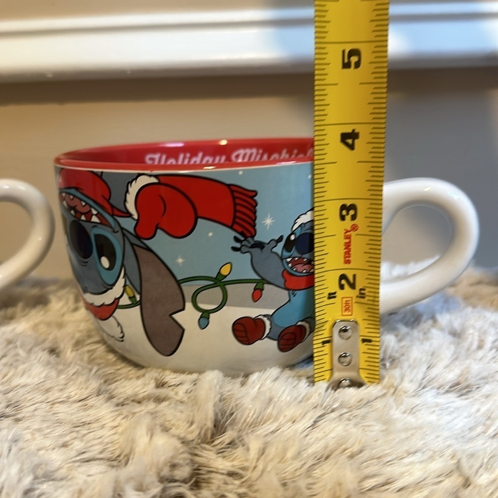 Disney Stitch Ceramic 2 Soup Mugs & Holiday socks - Picture 9 of 11